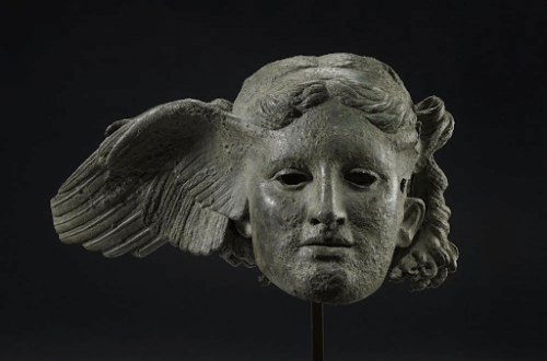 Estátua do deus do sono: Hipnos.